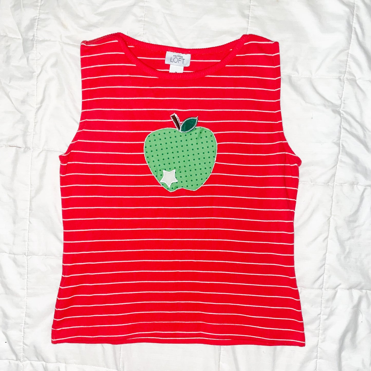 apple tank top