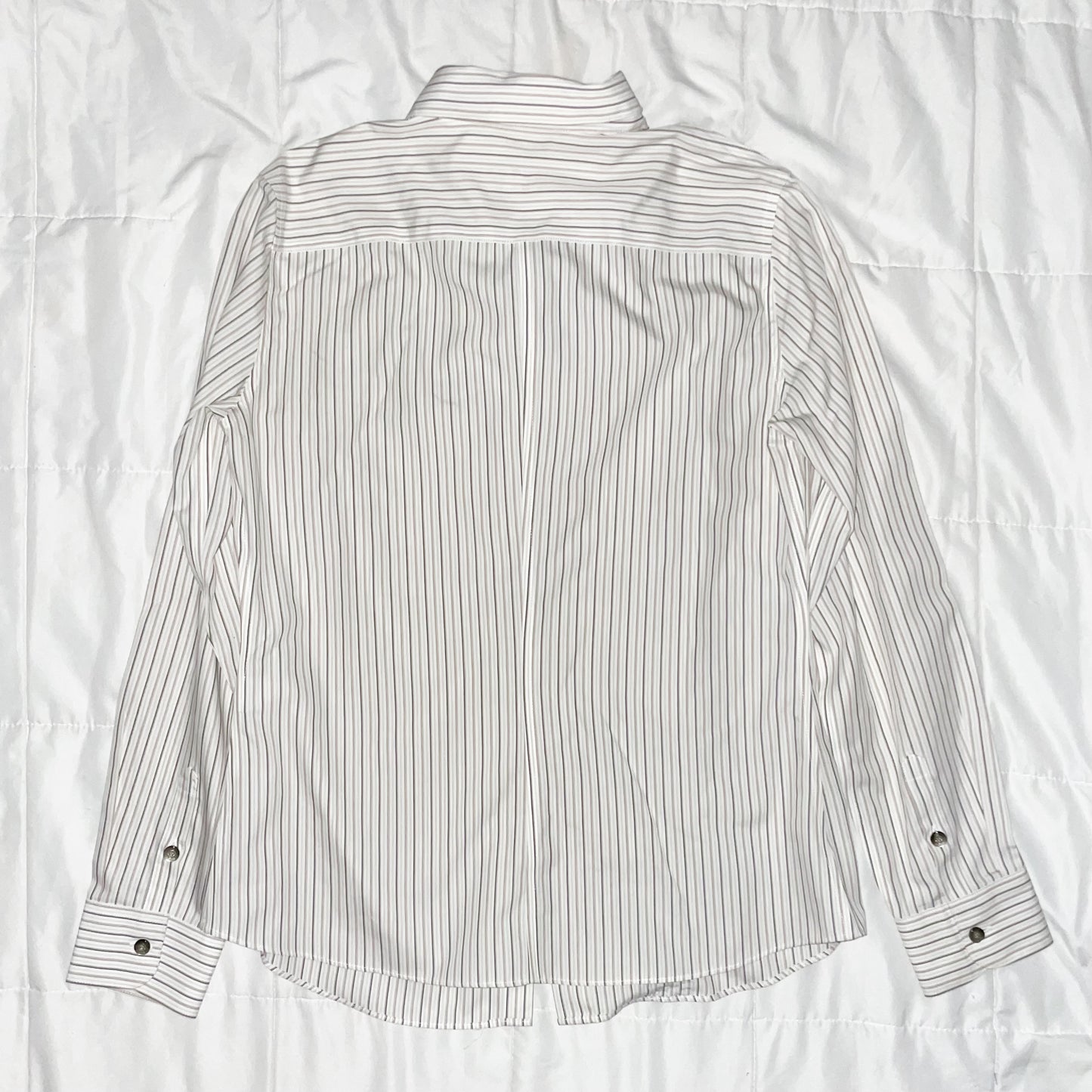 bird button up