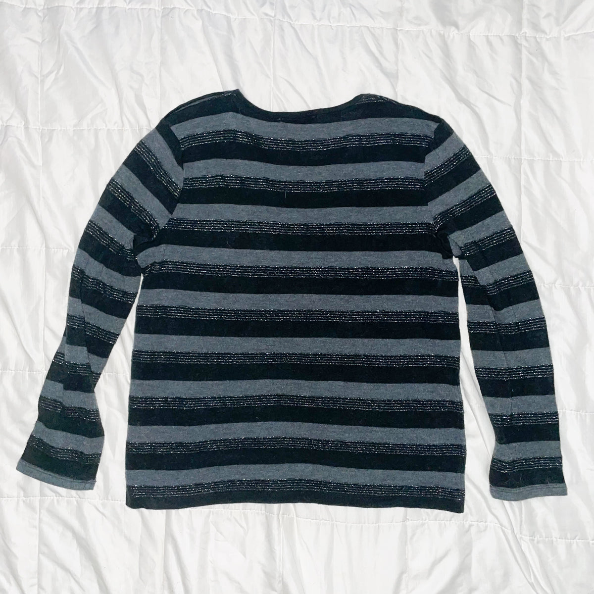 ufo sweater