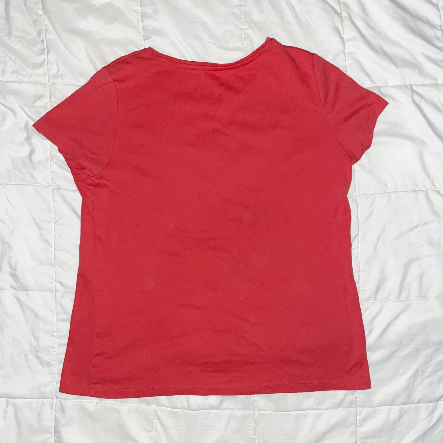 apple tshirt