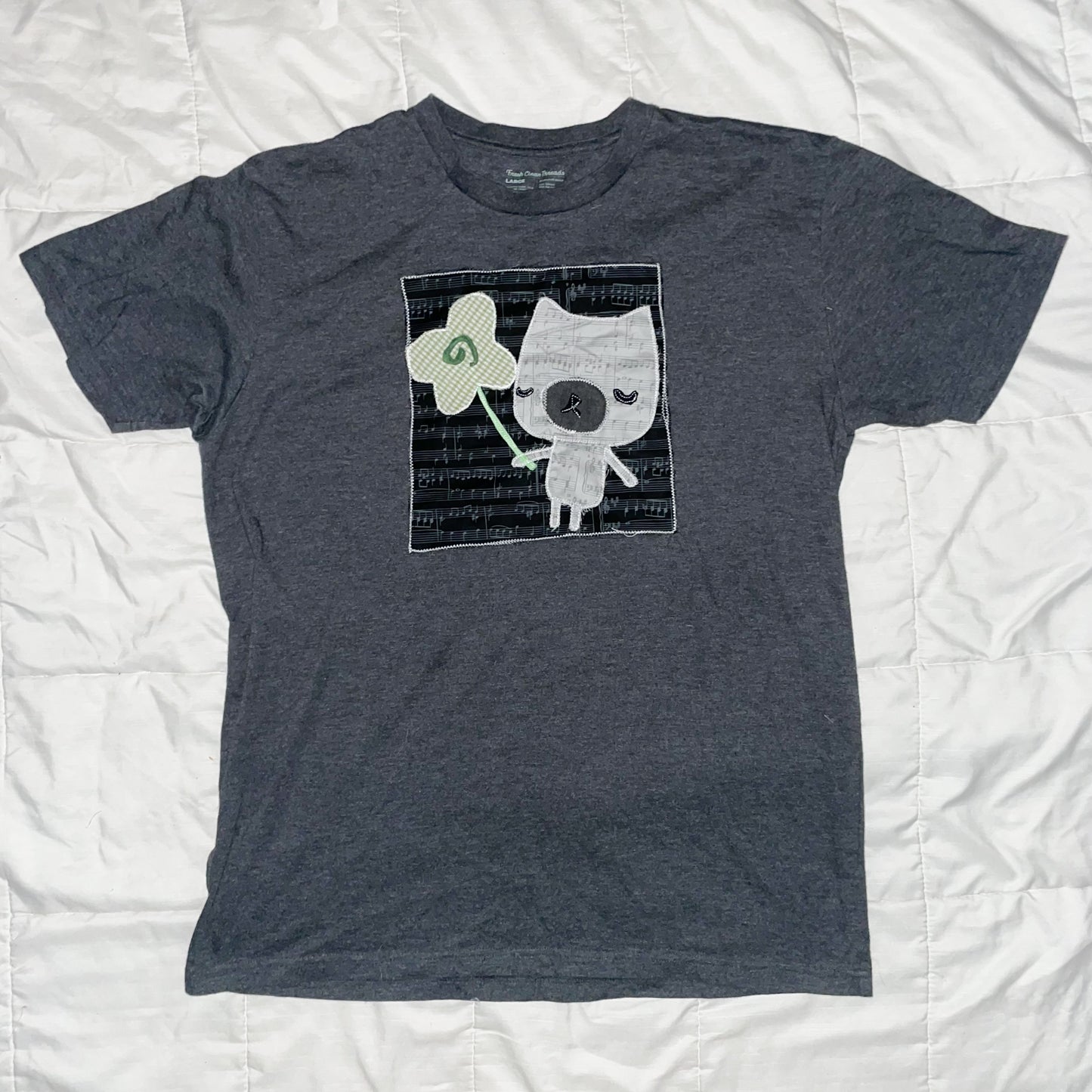 lucky kitty tshirt