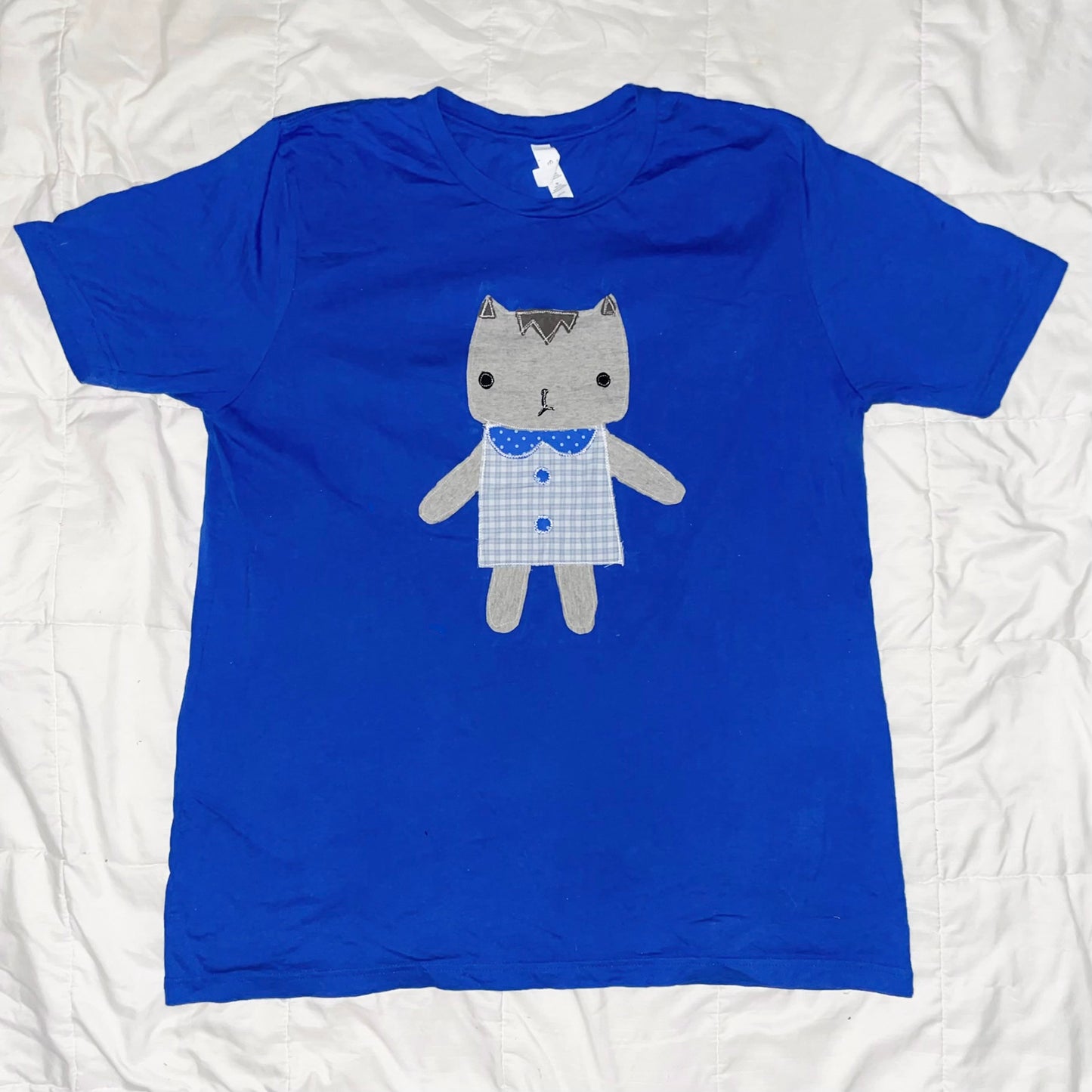 kitty tshirt