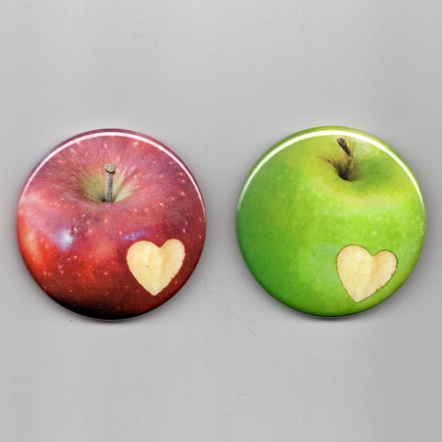 apple button pins